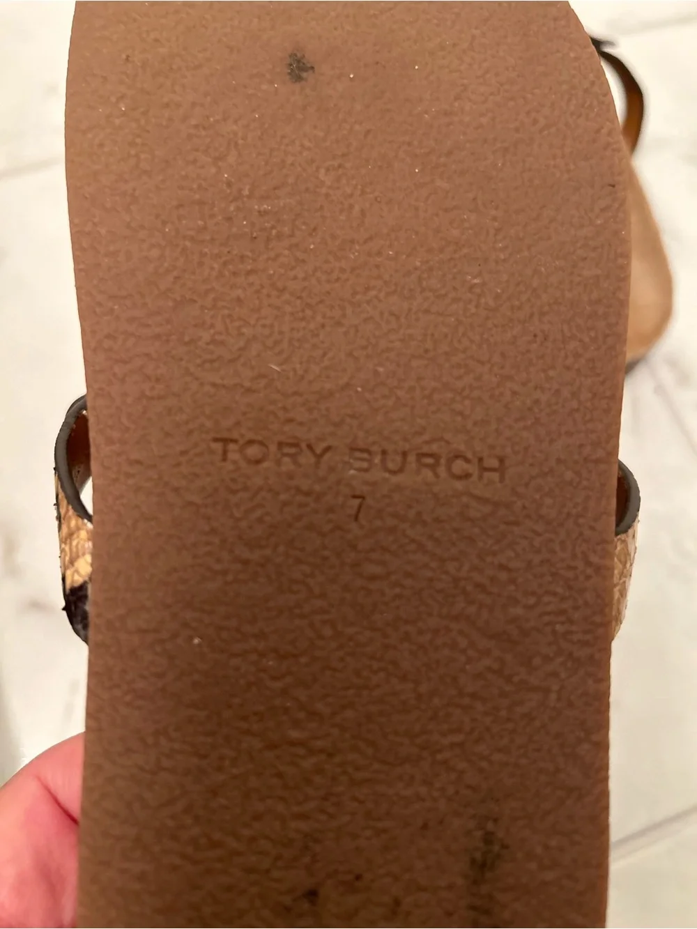 Tory Burch Snake-Print Logo Thong Sandals cork foot bed
